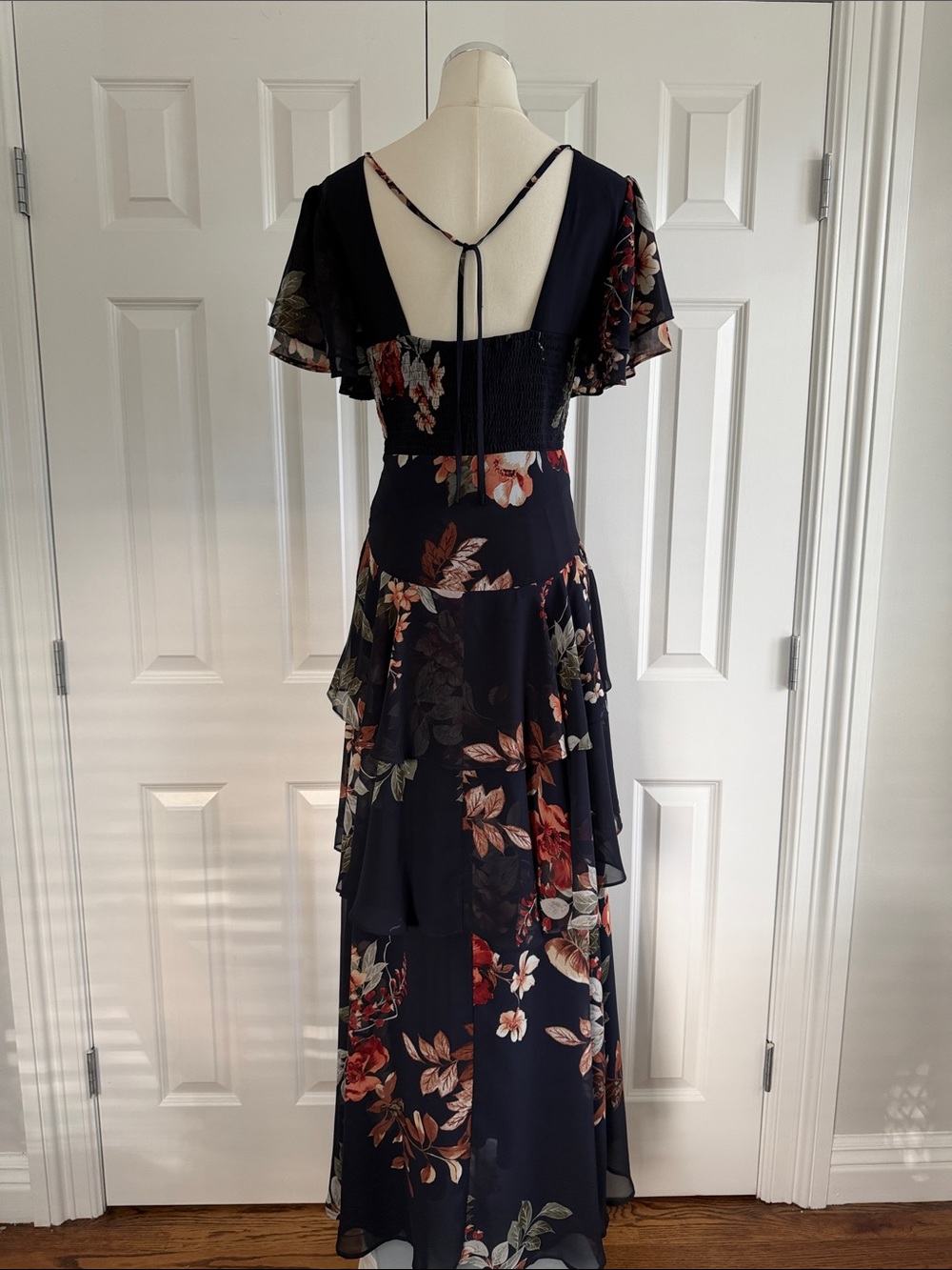 Lulus Midnight Mood Navy Blue Floral Tiered Maxi Dress Rust Cream Blooms Size S - Picture 12 of 16